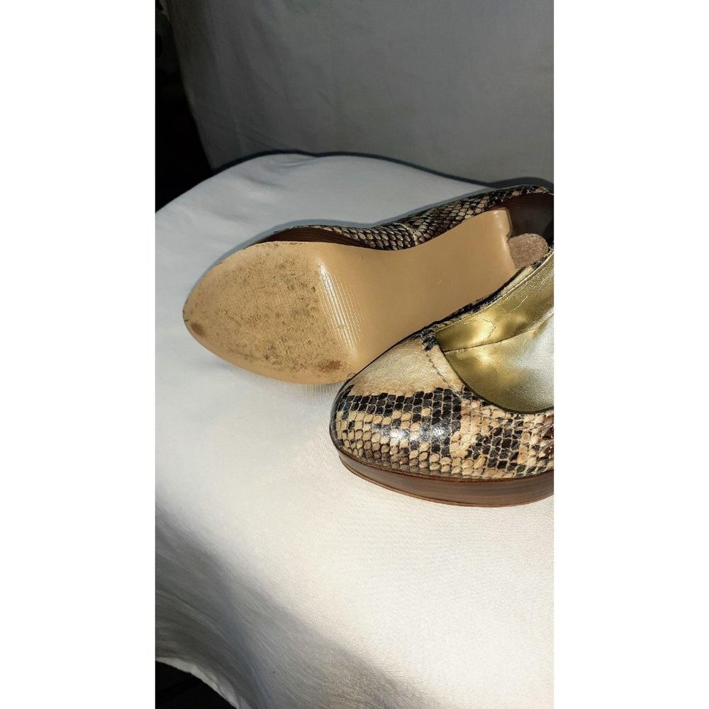 Heels - Picture 5 of 8